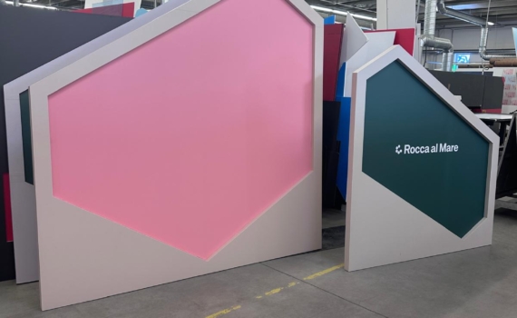 Rocca Al Mare fototaustad